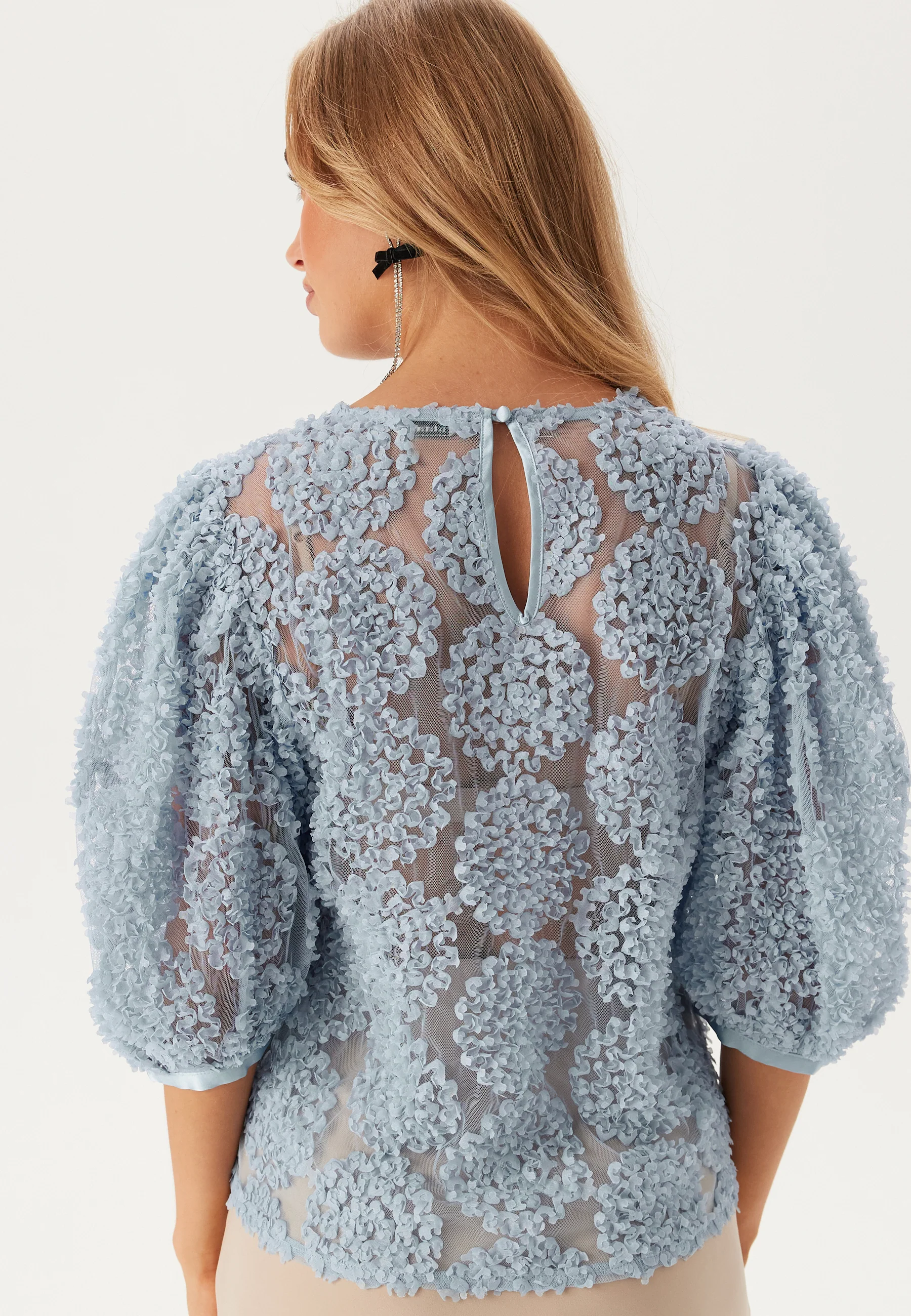 3D Flower Puff Sleeve Blouse - Image 3