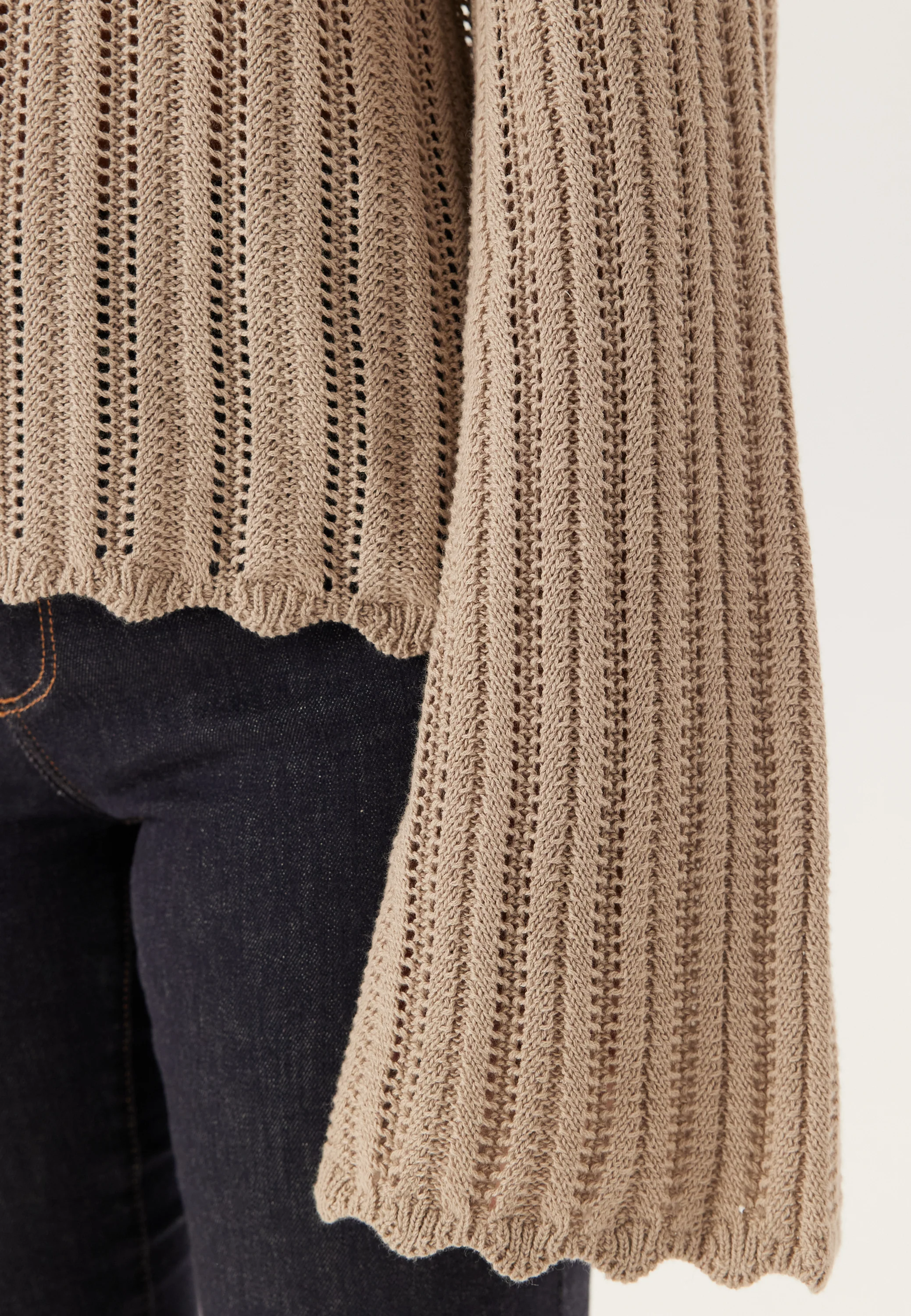 Boat Neck Structure Knitted Sweater - Image 4