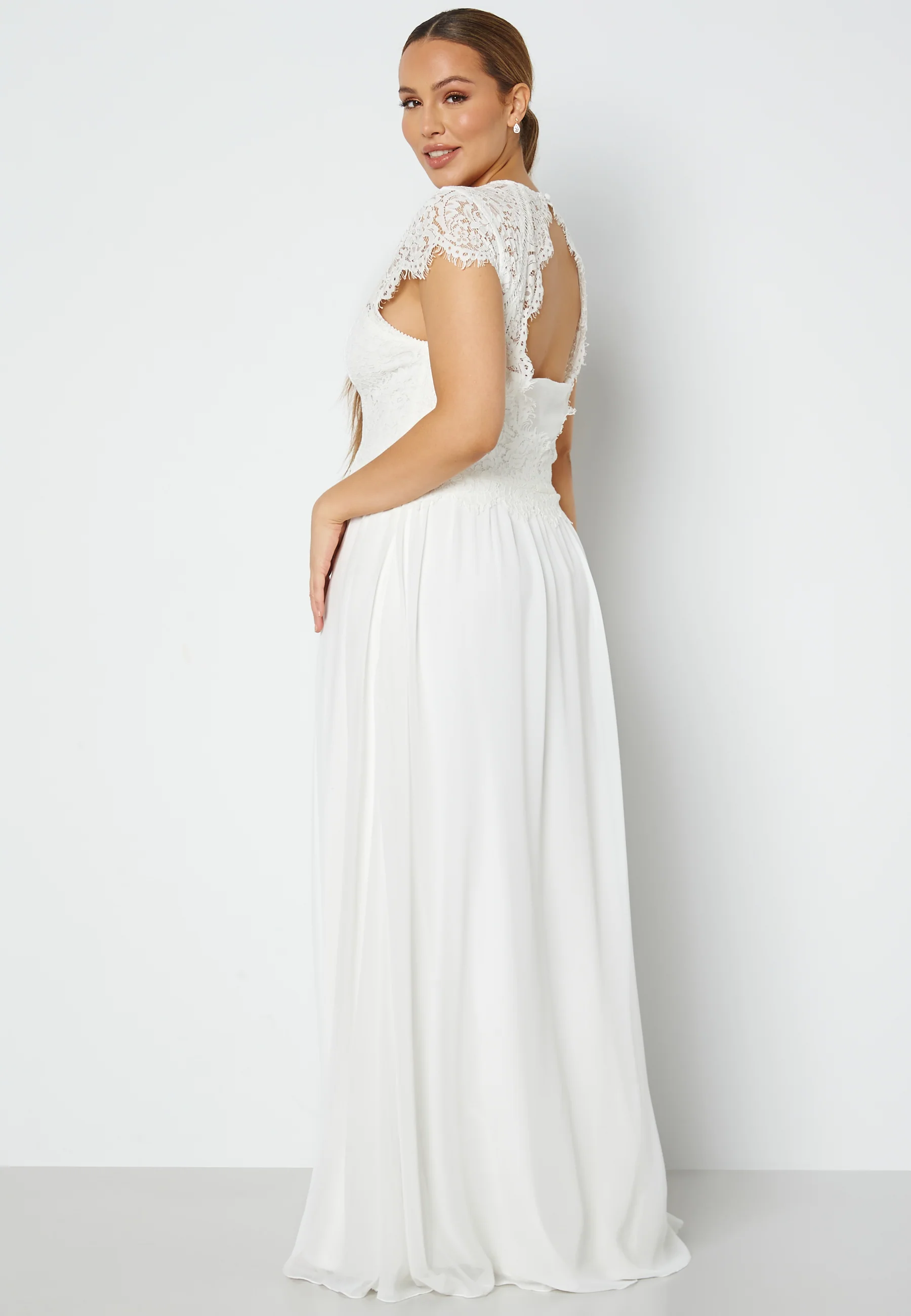 Open Back Lace Gown - Image 5