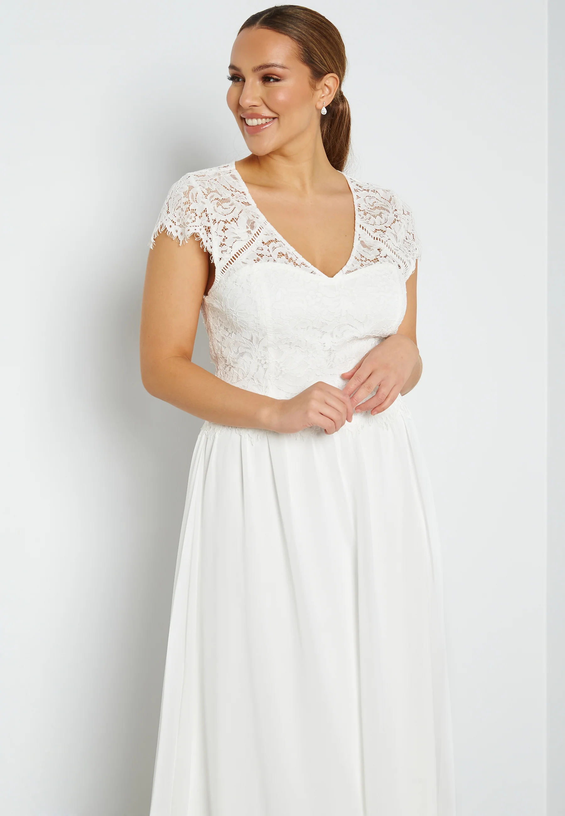 Open Back Lace Gown - Image 6