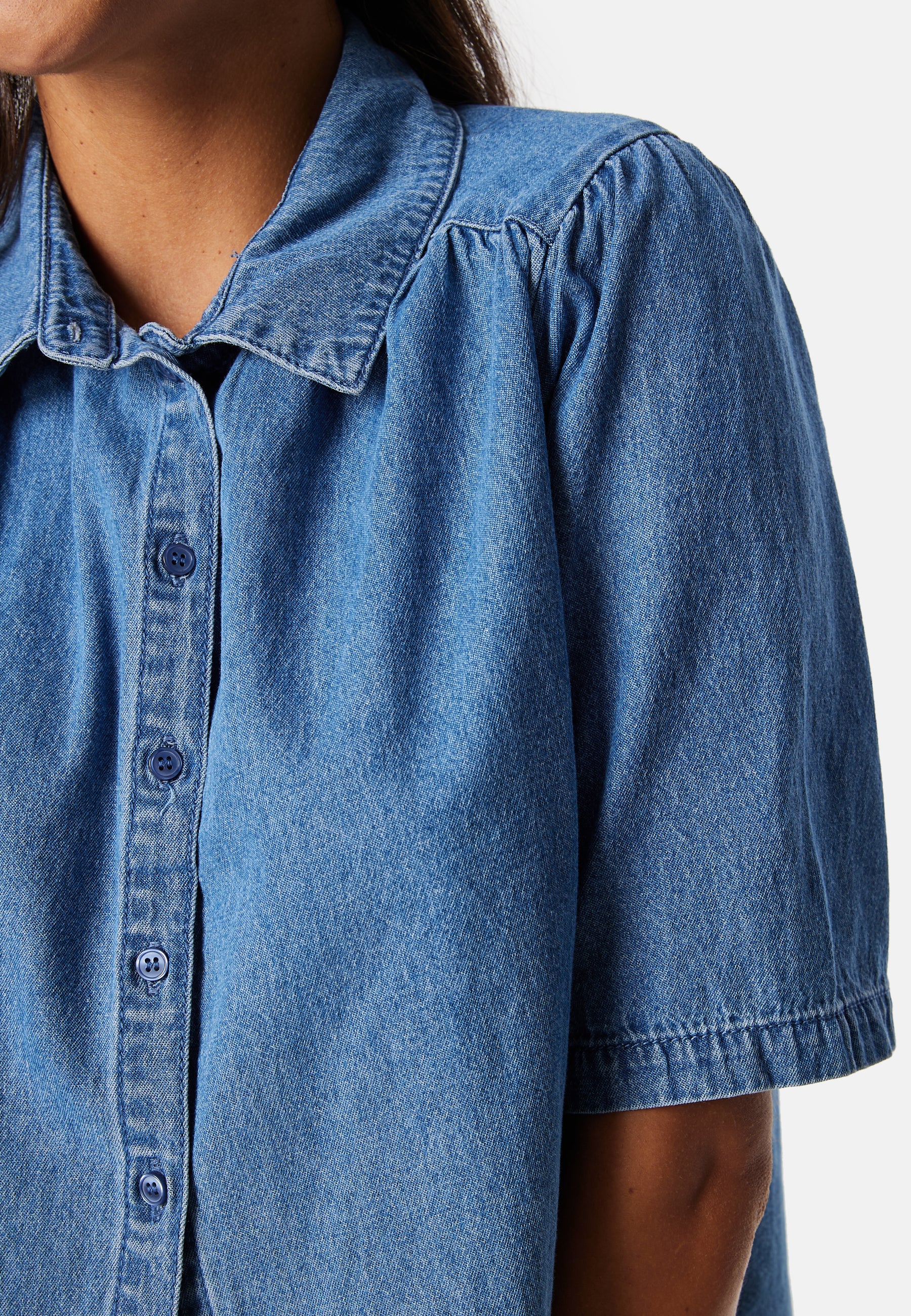 Pcmag SS Denim Shirt - Image 4